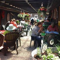 Joann's Deli, Market & Bake Shop